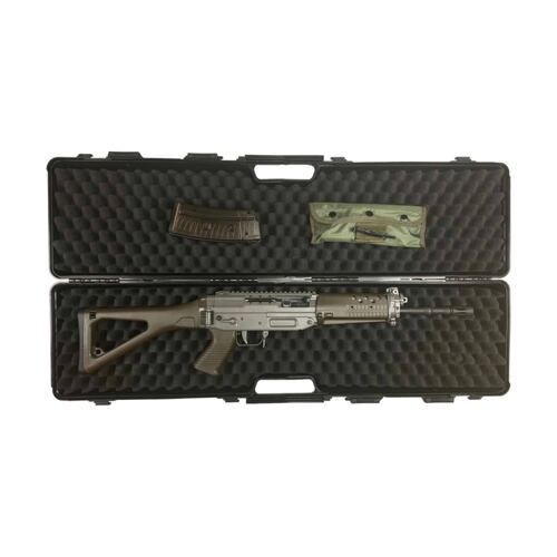 SG 553 LB